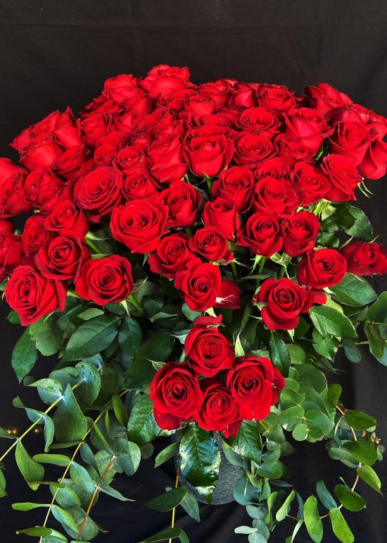 101 Red Roses in Black Vase