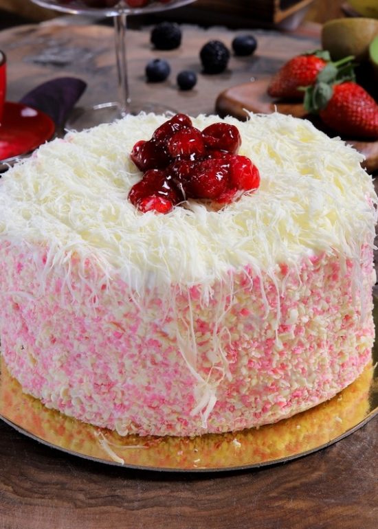 Raspberry Cake