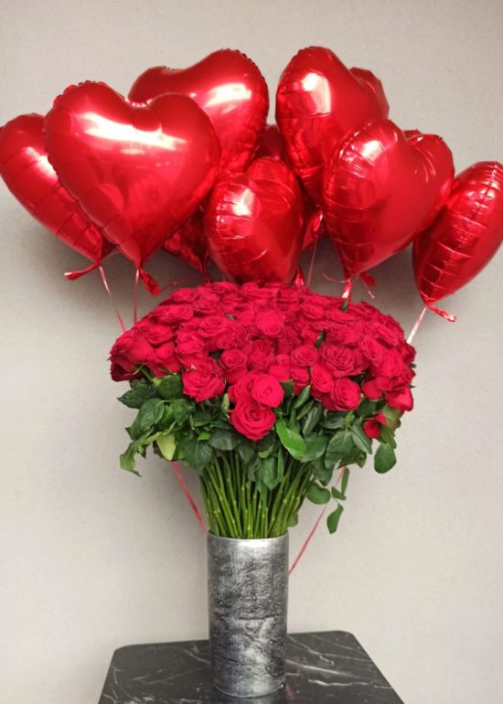 201 Red Roses & 10 Flying Heart Ballon