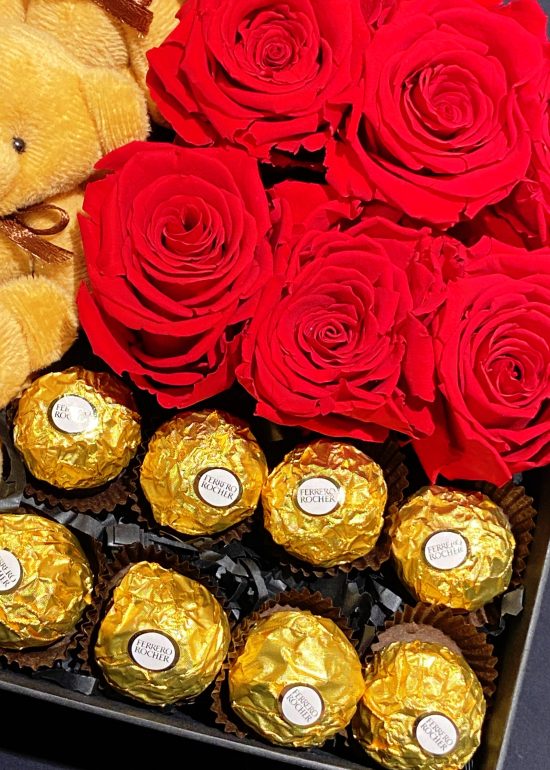 QBR Eternal Roses Box - Local Florist Istanbul - Send Flower- Same Day  Delivery -Live Support
