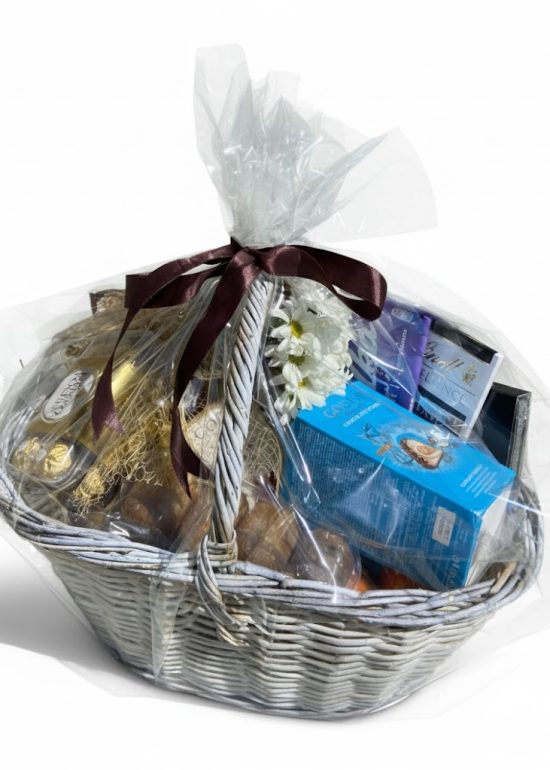 Fruit & Snacks Mega Basket