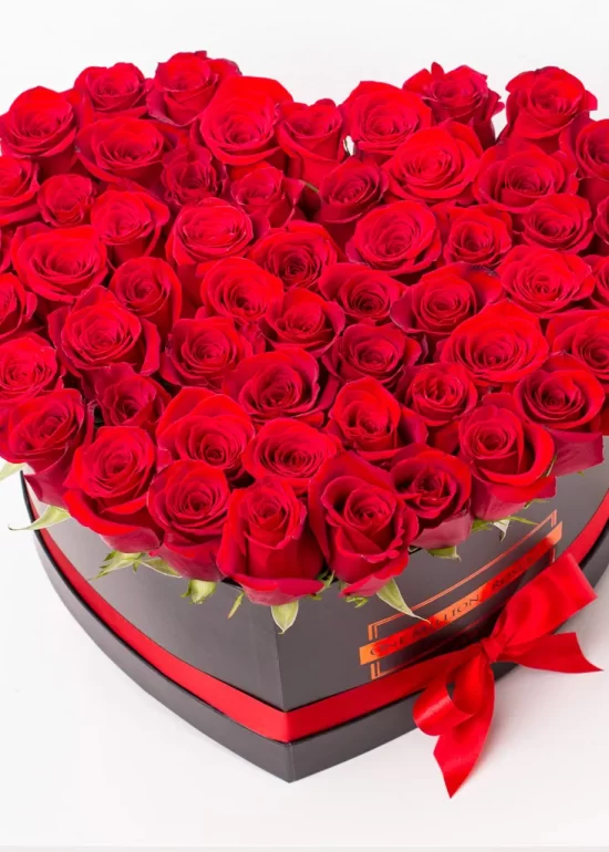 51 roses heart box