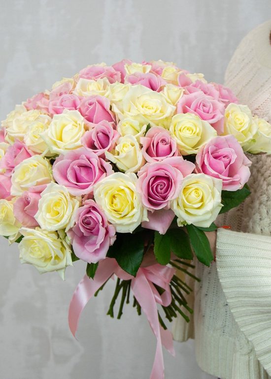 51 Pink White Mix Roses 3