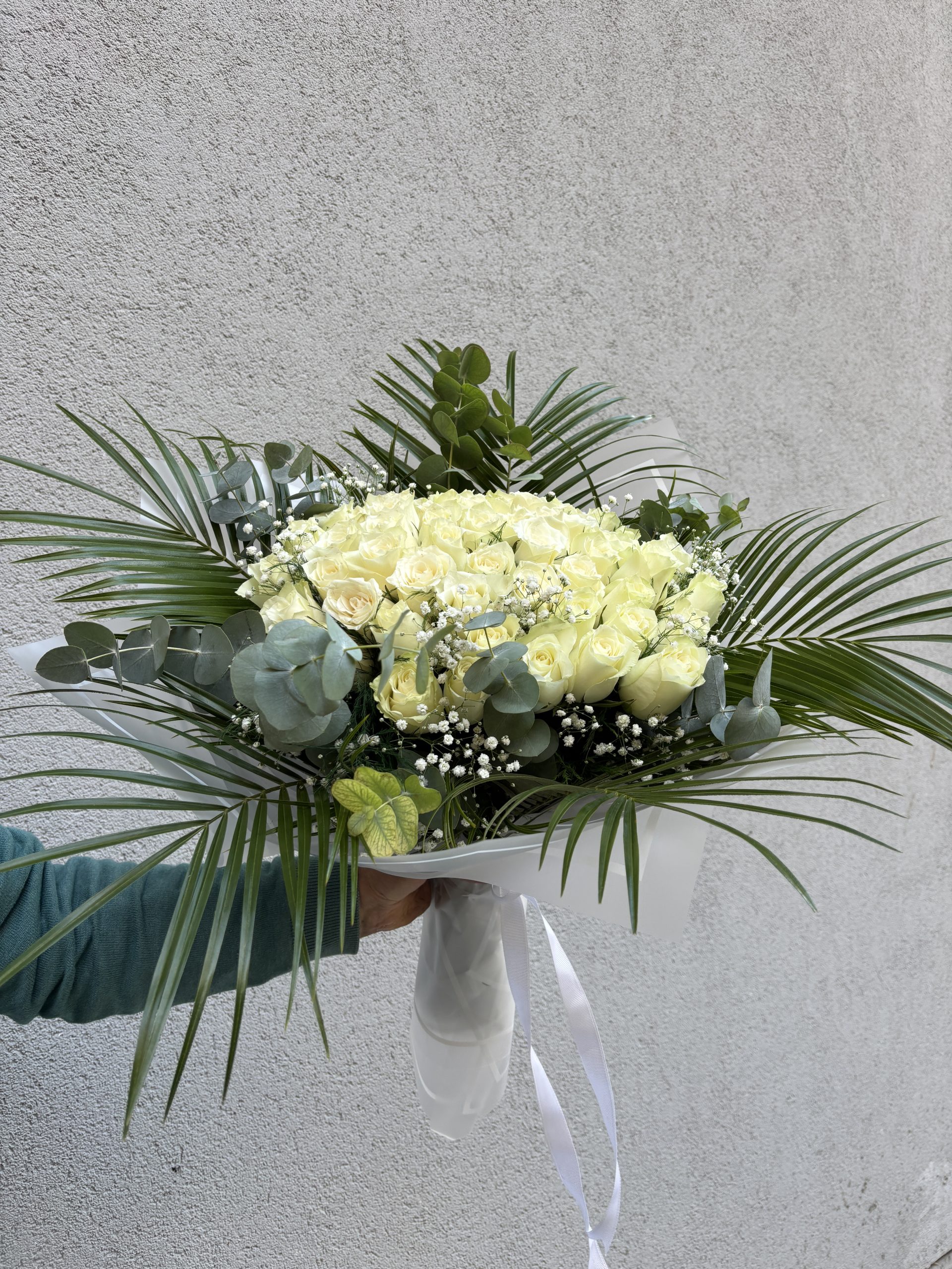 Graceful Pearl Roses 3