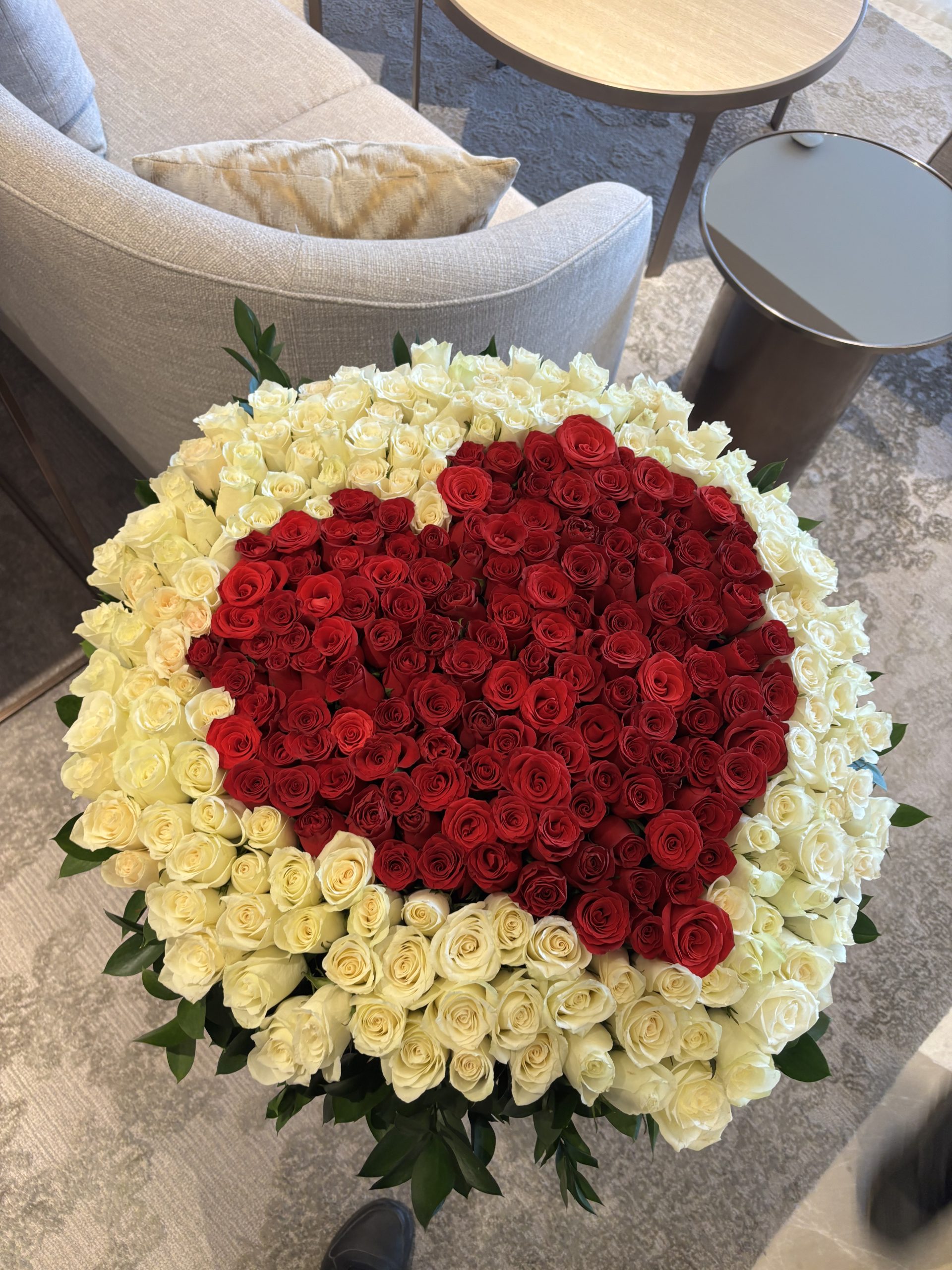 365 Days of Love – Grand Rose Box (2)
