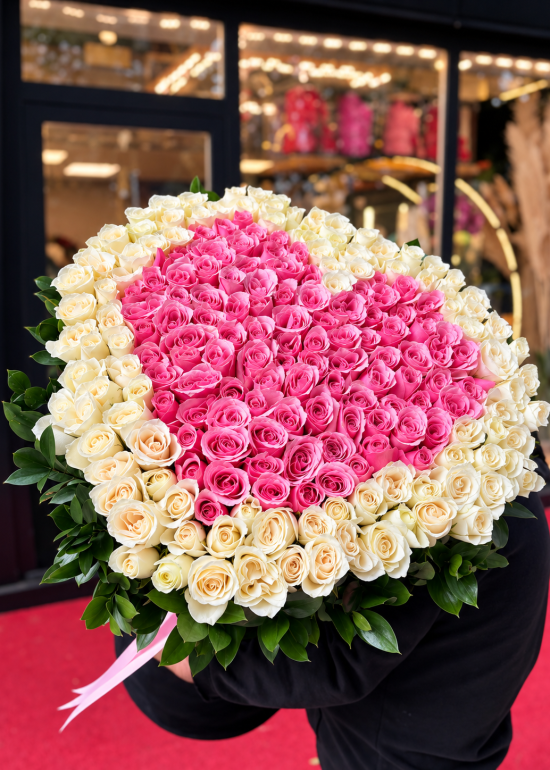 Pink Heart - 201 Mix Roses